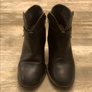 🖤4/25🖤 XOXO Black Ankle Booties